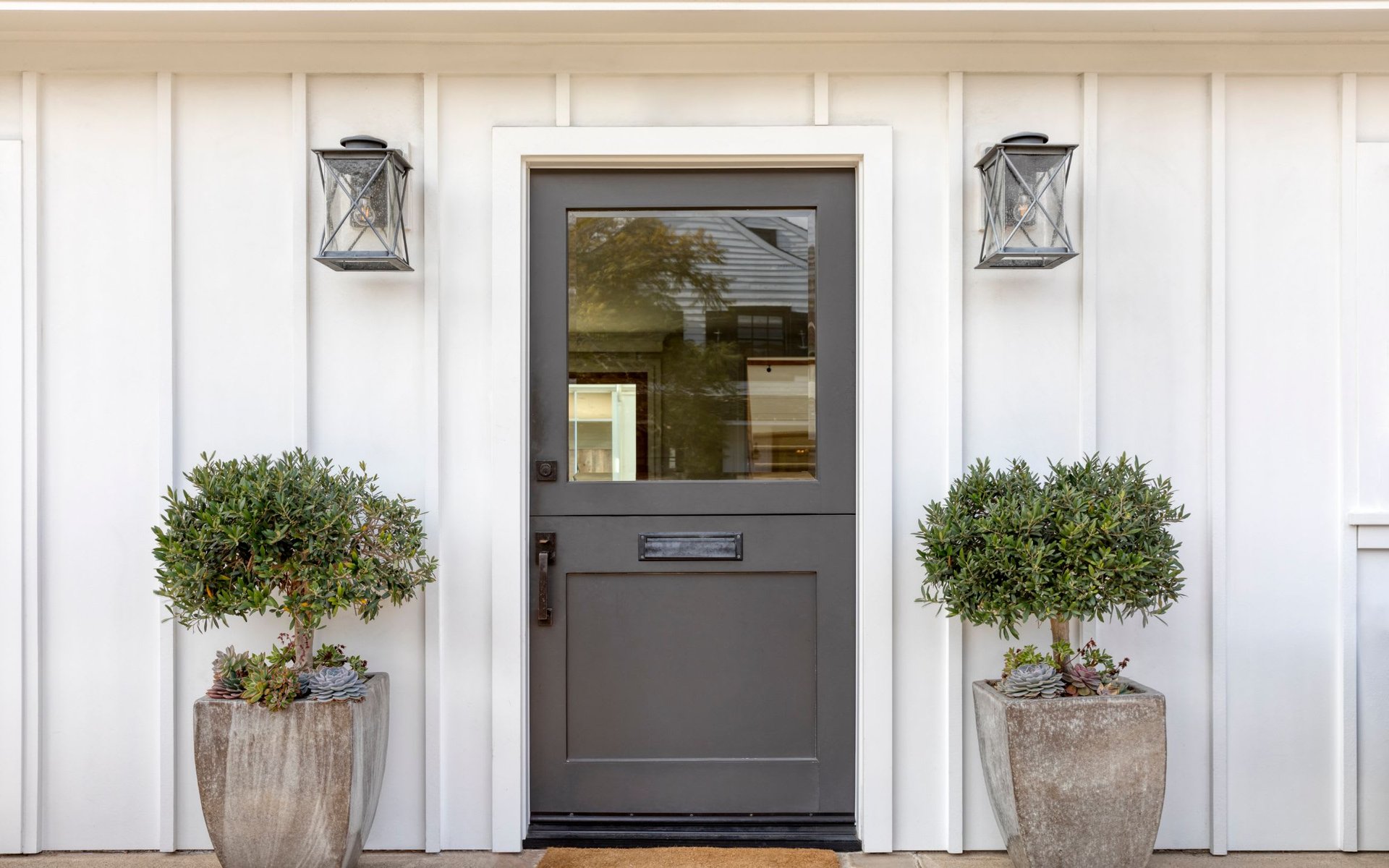 Oak Park home entry