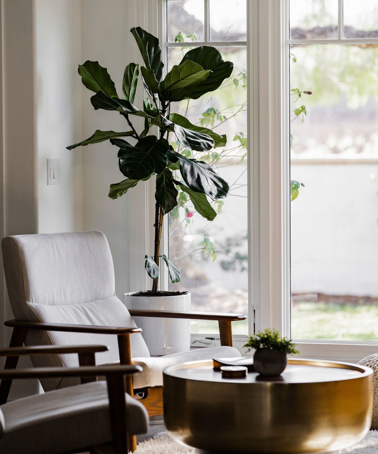 Studio City hillside living room