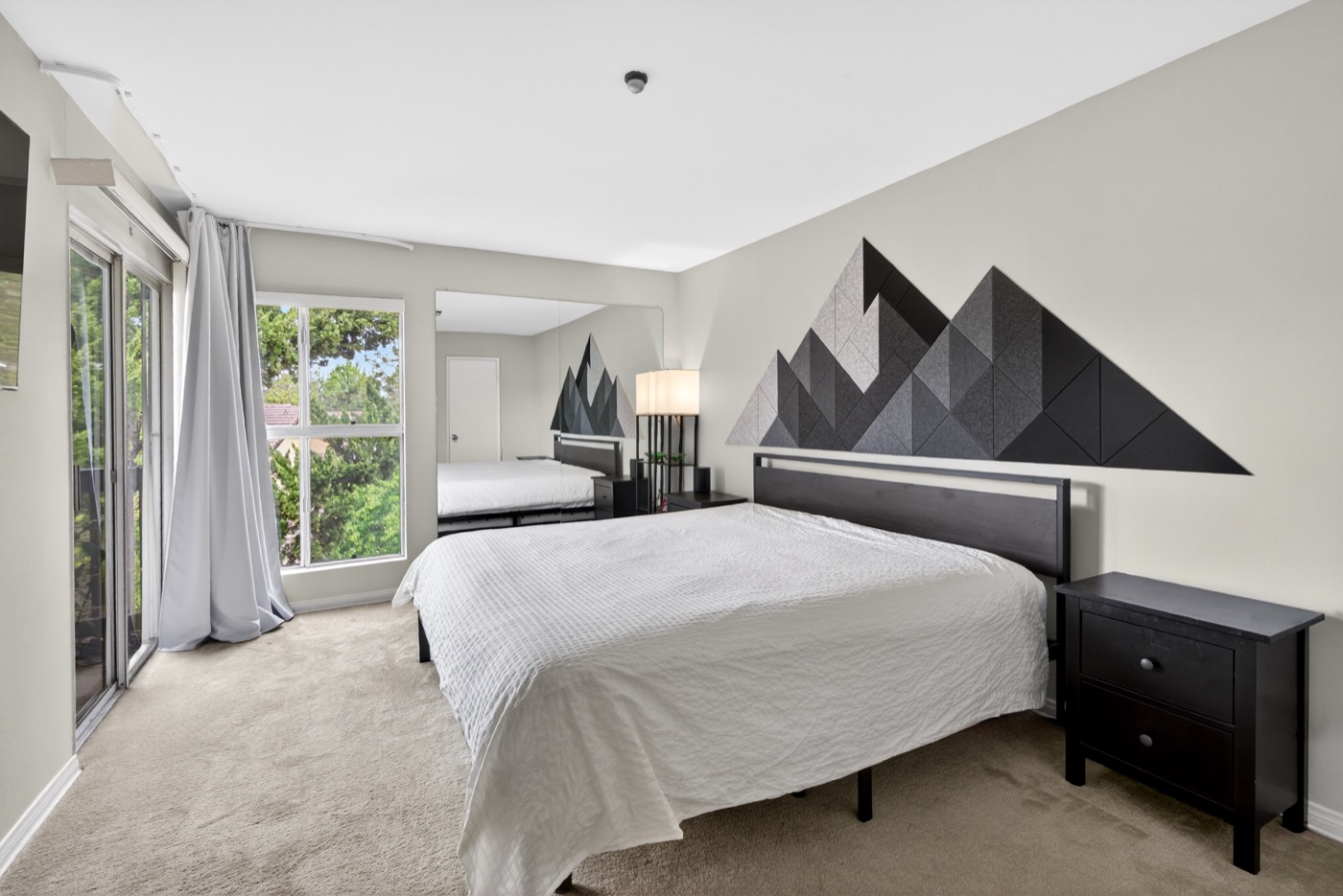 1307 Raintree Circle, Culver City, photo 18