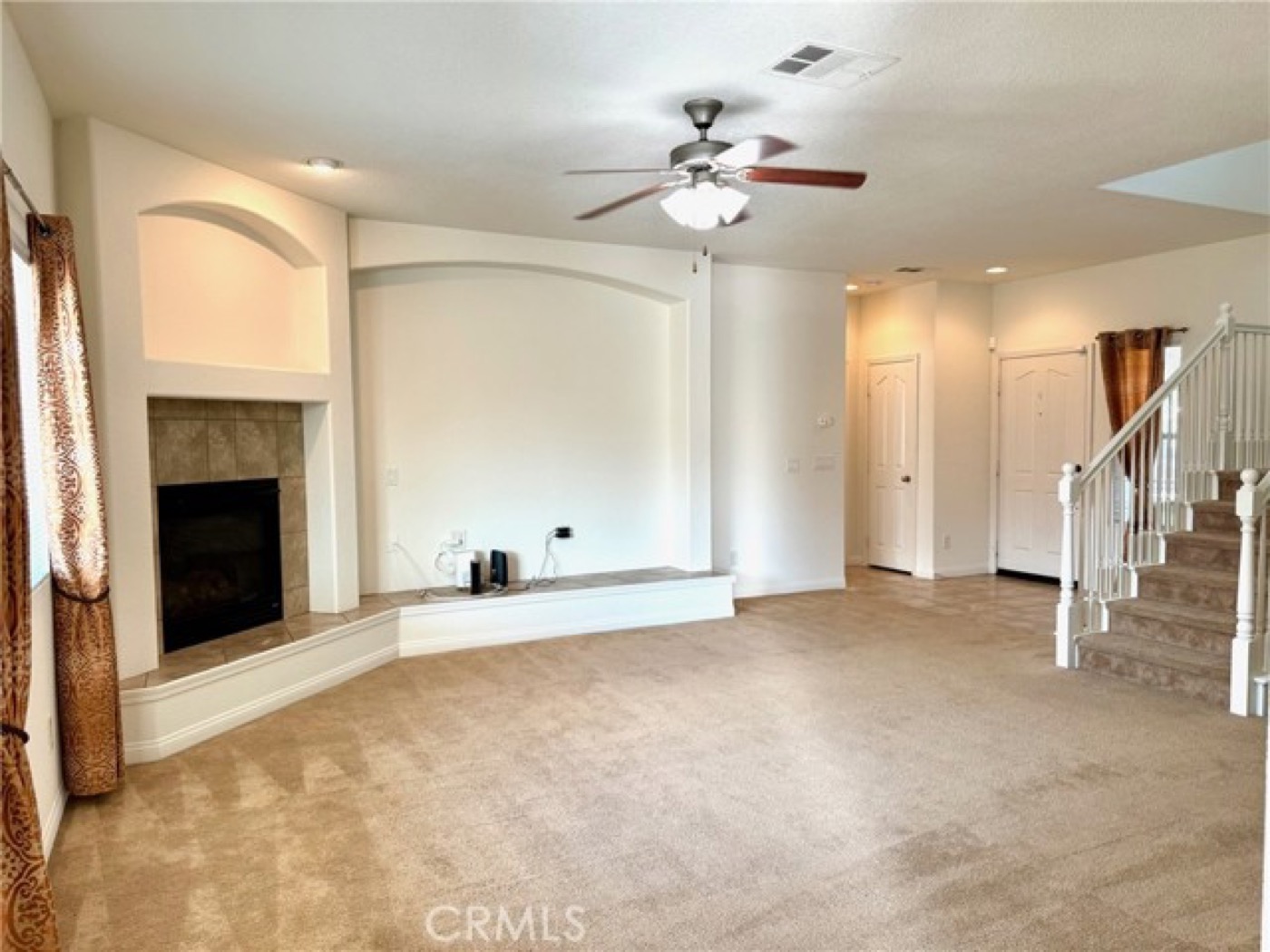1726 E Avenue J9, Lancaster, photo 3