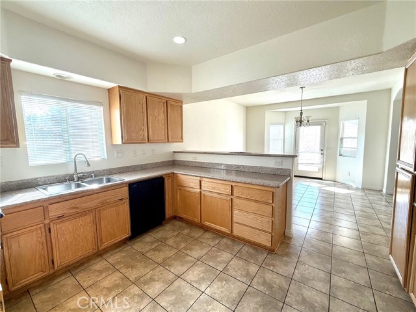 1726 E Avenue J9, Lancaster, photo 5