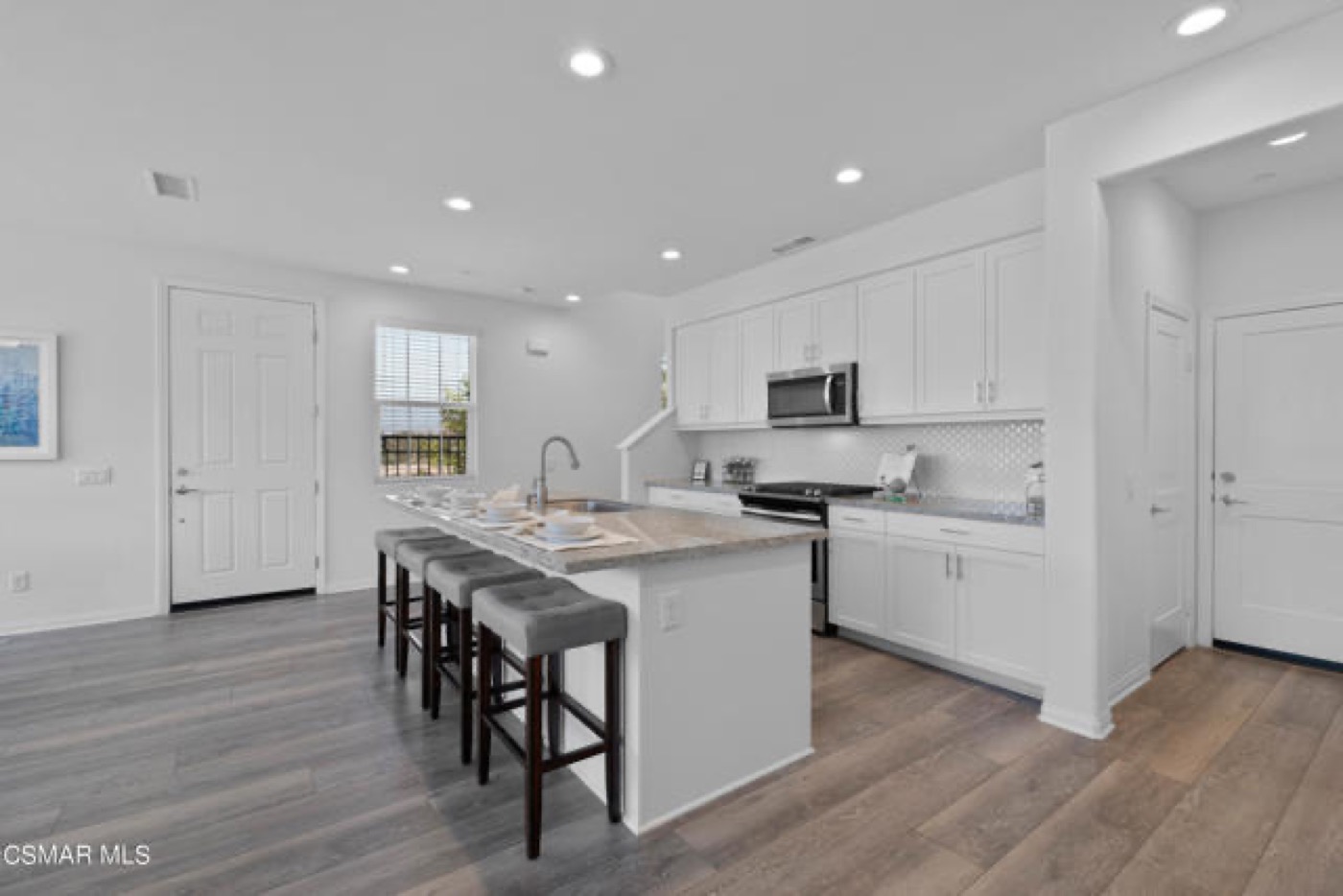 207 Morro Way, Unit 3, Simi Valley, photo 3