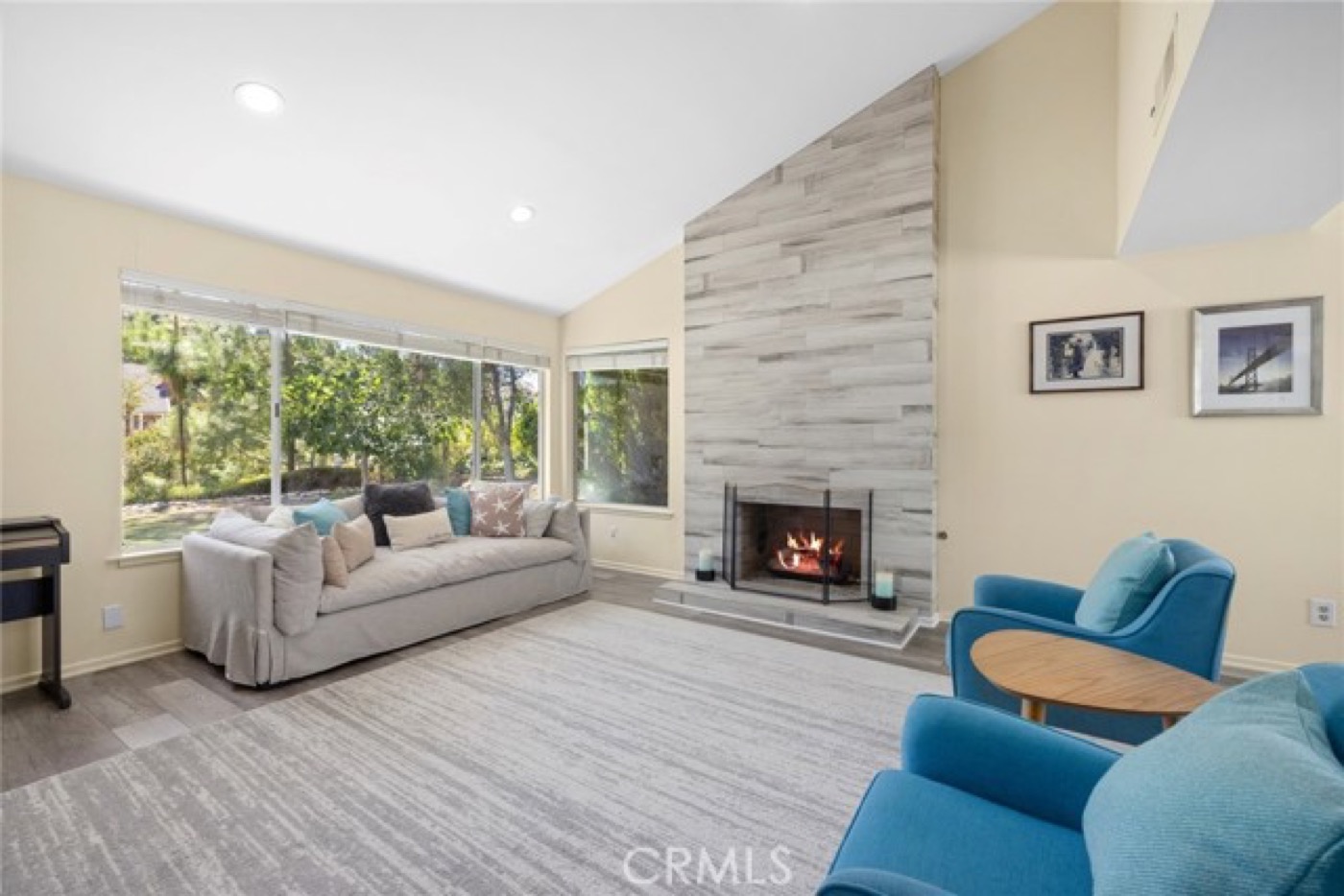 22515 Calipatria Drive, Calabasas, photo 4