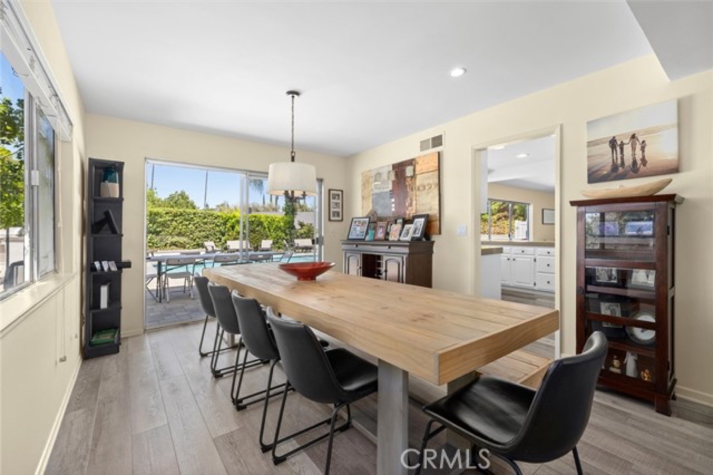 22515 Calipatria Drive, Calabasas, photo 5