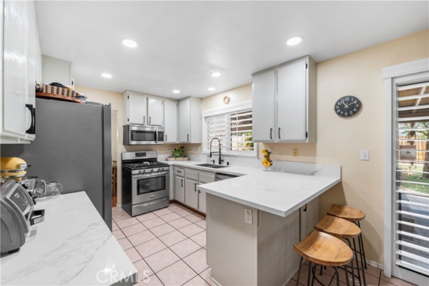37398 Harrow Court, Palmdale, photo 11