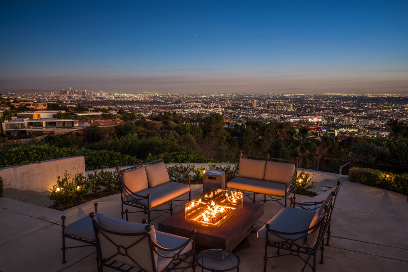 380 Trousdale Place, Beverly Hills