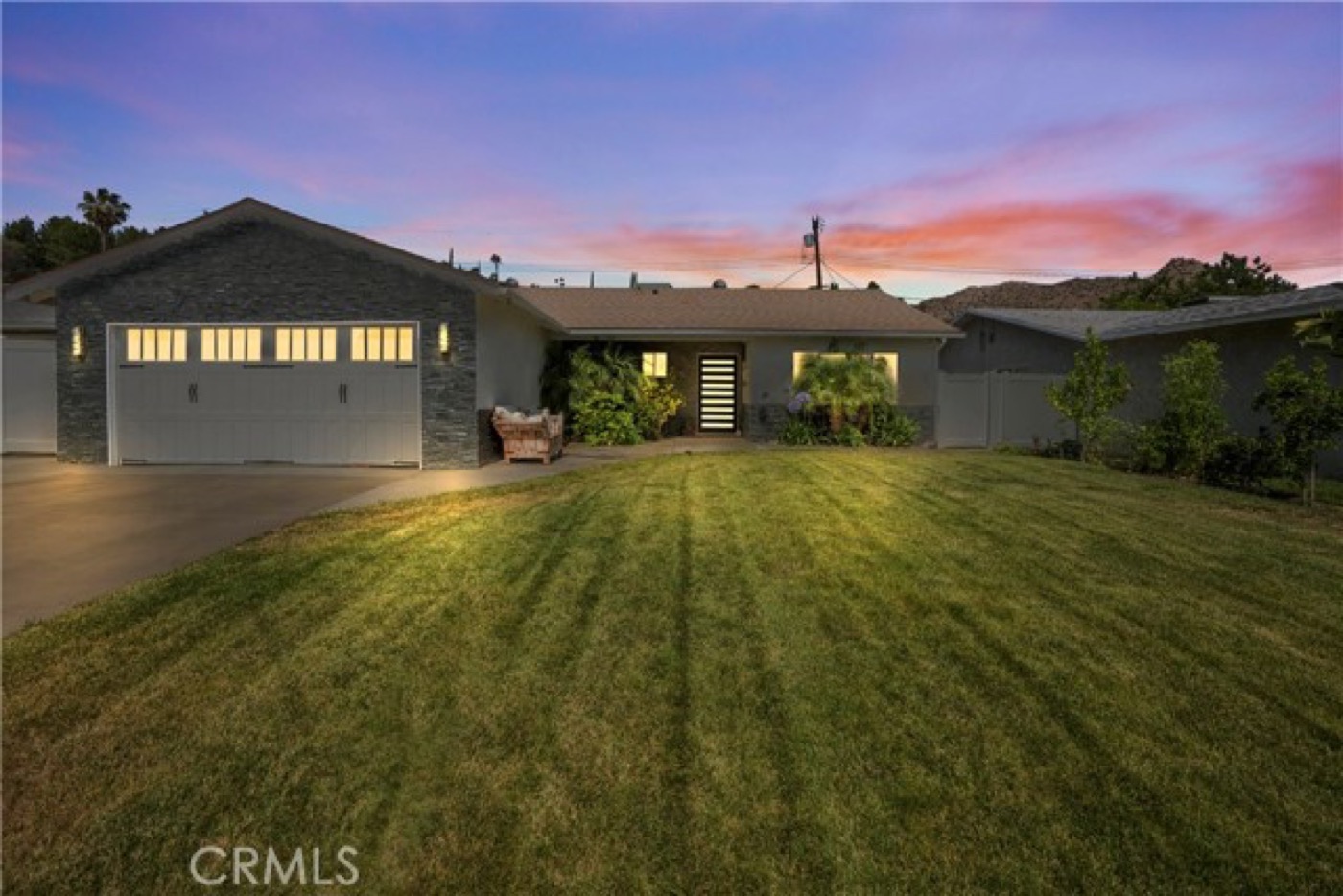 6707 Franrivers Avenue, West Hills
