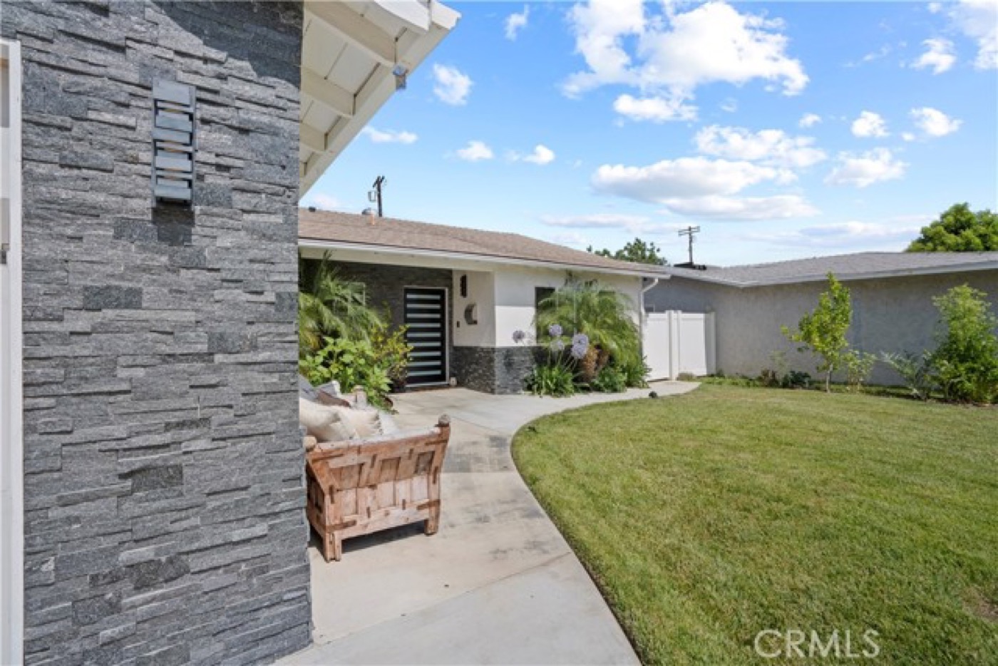 6707 Franrivers Avenue, West Hills, photo 3
